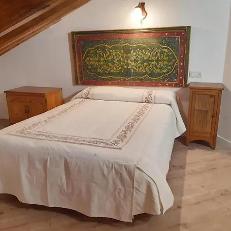 San Marsial Отель Бенаске